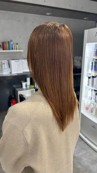 セミロング REVE美容室 REVEマツエクのヘアスタイル