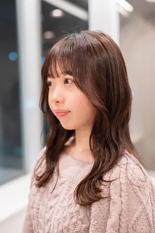 カラー ロング Lazo/ 原弥和子のヘアスタイル