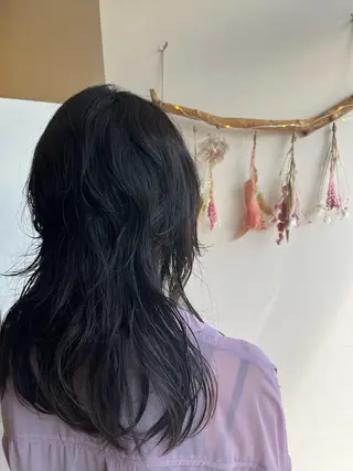 セミロング 古川 安紀のヘアスタイル