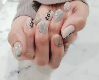 ネイル 関口 友菜のヘアスタイル