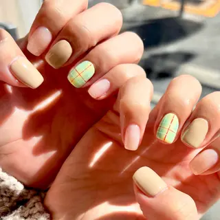 ネイル クラシック ネイル JR茨木駅前店のネイルデザイン