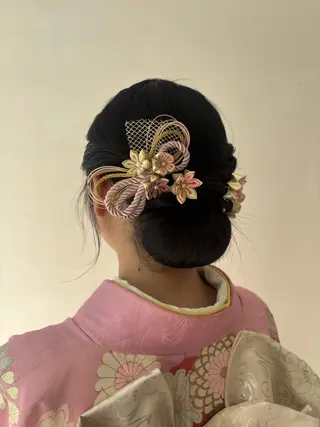 ヘアアレンジ 🎀ゆら🎀 ヘアアレンジ・カラーのヘアスタイル