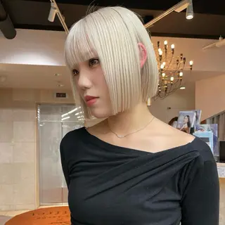 ショート カラー 透明感/ベージュ/ 艶髪/ボブ🫧門脇由のヘアスタイル