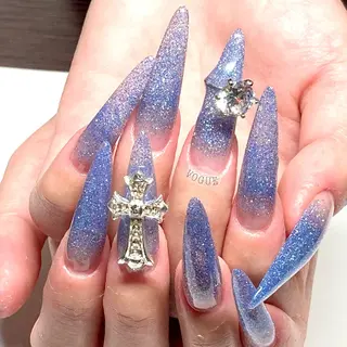 ネイル VOGUE ×SWANのネイルデザイン