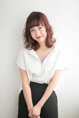 ミディアム カラー パーマ annuy 。のヘアスタイル