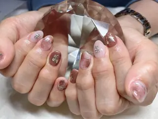 ネイル マツエク・マツパ アイブロウ Nail&eye Belire 新宿のネイルデザイン