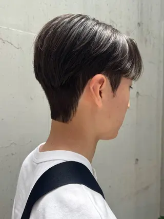 パーマ メンズ 岩佐 柚太のヘアスタイル