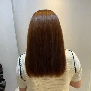 セミロング パーマ 鶴﨑 美優亜のヘアスタイル