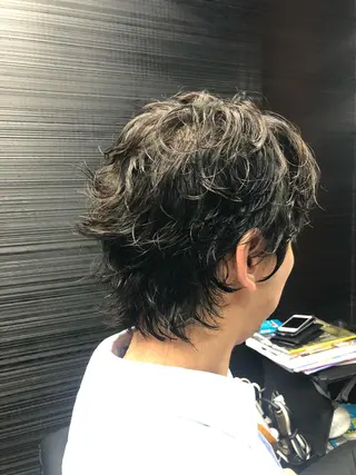 ショート パーマ メンズ 山本 雅由のヘアスタイル
