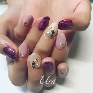 ネイル UrakoNail 《nail》のネイルデザイン
