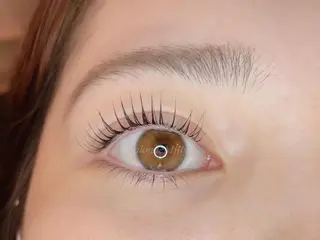 マツエク・マツパ Salon de milly 本町のマツエク・マツパデザイン