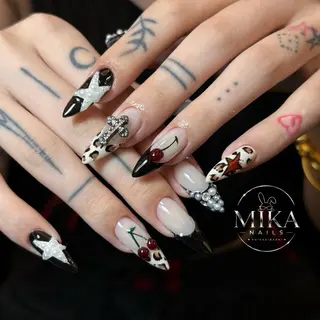ネイル Mika Nails 心斎橋のネイルデザイン
