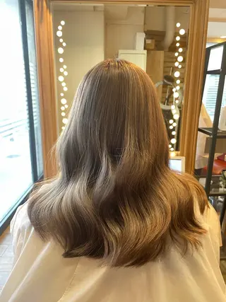 ロング カラー なりたいを叶えます! 出口 紗依のヘアスタイル