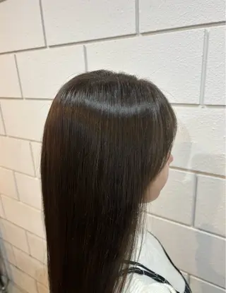 ロング カラー 平野 礼のヘアスタイル