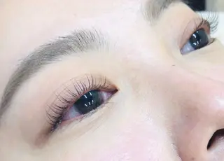 パーマ マツコのまつ育サロン 埼玉大宮店のマツエク・マツパデザイン