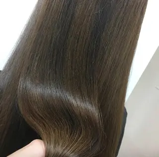 ロング noi MIKUのヘアスタイル