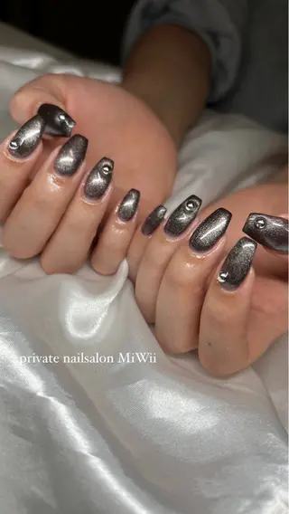 ネイル 𝐧𝐚𝐢𝐥 𝐌𝐢𝐖𝐢𝐢のネイルデザイン