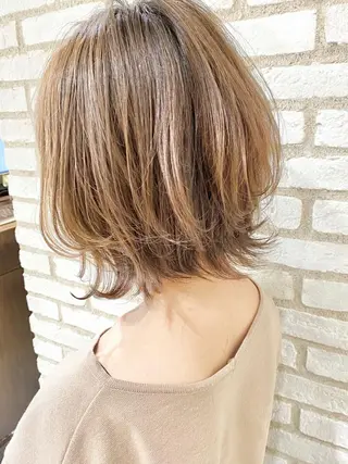 ミディアム ブリーチ特化/レイヤ ーカット🥀マサルのヘアスタイル