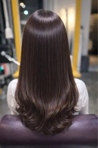 ロング 縮毛矯正／レイヤー／ 🌟mizukiのヘアスタイル