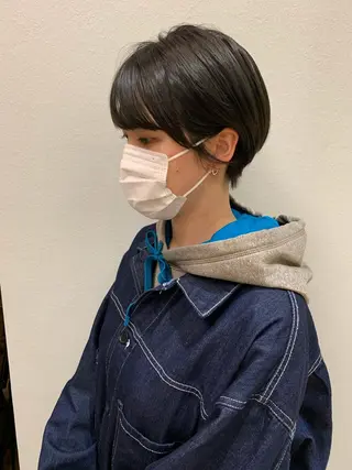 ショート 片岡 由依のヘアスタイル