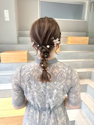 セミロング ヘアアレンジ 染谷 遥花のヘアスタイル