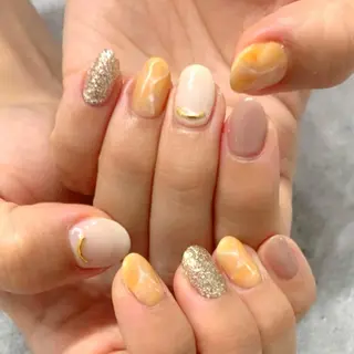 ミディアム misa🌼 綱島のネイルデザイン