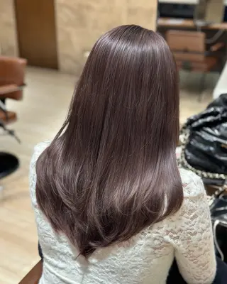 セミロング clan【クラン】所属・五反田カラーリスト 🖤🫧🪞佳祐のヘアスタイル