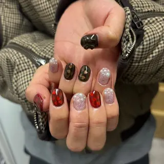 ネイル ハイトーン🦄ネイル 💞のぶちのネイルデザイン