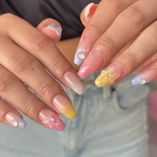 ネイル NAIL303 🛼 SHIORIのネイルデザイン
