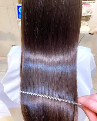 セミロング カラー パーマ 髪質改善／ブリーチ 宮武　湧斗のヘアスタイル