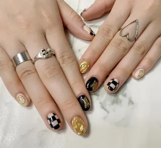 ロング カラー ネイル Q Free nailsのネイルデザイン