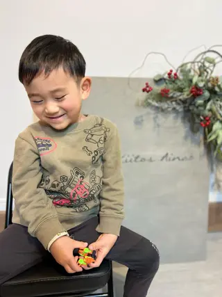 キッズ フェムフィット導入 個室空間✨佐藤華成のヘアスタイル