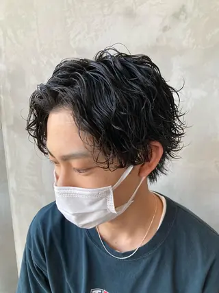 ミディアム パーマ メンズ 波巻きスパイラルパー マ/シャドウパーマ駿のヘアスタイル