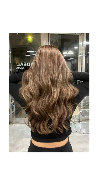 ロング さえ 大宮/ハイライトのヘアスタイル