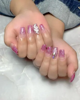 ネイル Feel ‪‪☺︎‬Yuriaのネイルデザイン