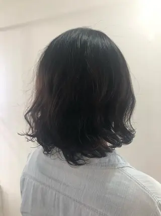 ミディアム 塔崎 りこのヘアスタイル