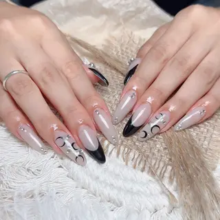 ネイル Maggie Nail🦩のネイルデザイン