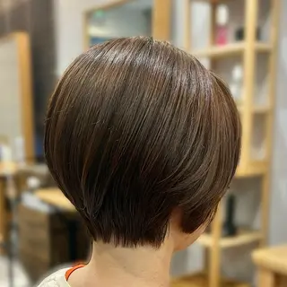 ショート カット 🌸 飯野 舞桜のヘアスタイル