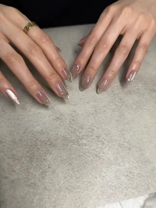 ネイル ネイルルーム チャームのネイルデザイン