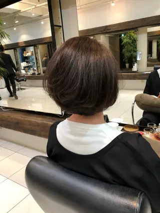 ショート 髪質改善個室サロン' 白髪ぼかし・縮毛矯正のヘアスタイル