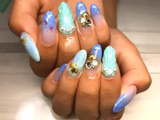 ネイル Li'leaNail AINAのネイルデザイン