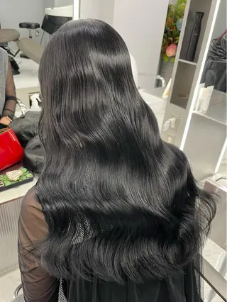ロング 白髪ぼかしハイライト 🥇店長JUKIYAのヘアスタイル