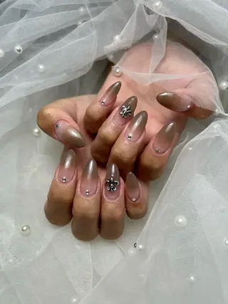 ネイル ✴︎ Delightのネイルデザイン