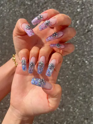 ネイル zir  nail 🕊️💗RIOのネイルデザイン