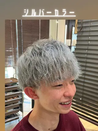 ショート カラー メンズ 二本木 秀成のヘアスタイル