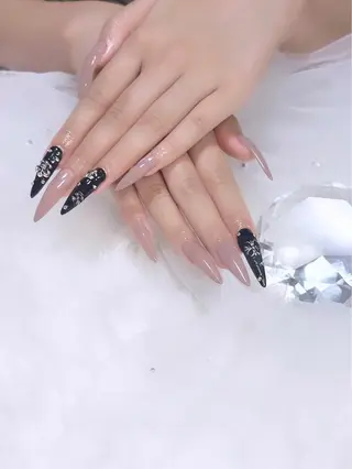 ネイル 🩵liru Haru🩵のネイルデザイン