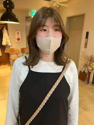 ミディアム カラー 🩷ハイトーン透明感 レイヤー🩷ユリカのヘアスタイル