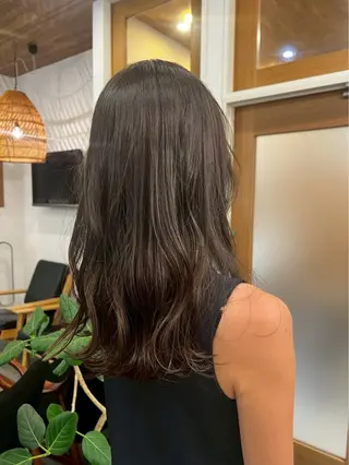 セミロング カラー 池見 円花🌷のヘアスタイル