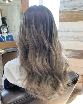 カラー ✂︎ 艶カラー /透明感カラーのヘアスタイル