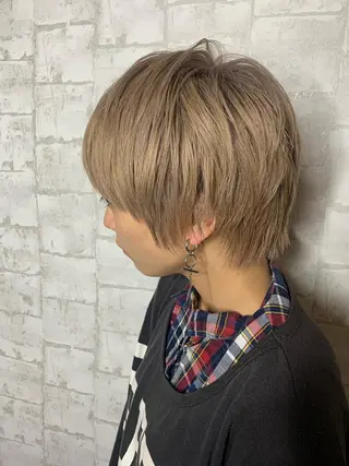 ショート カラー 船津武俊 フナツタケトシのヘアスタイル